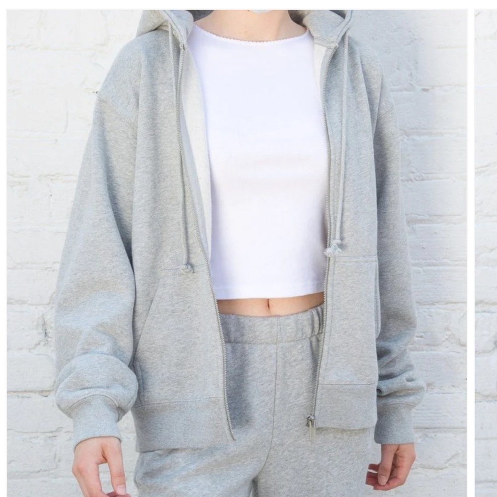 Brandy Melville Christy Hoodie Regular Fit